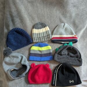 Lot of  8 Baby/Toddler Beanies